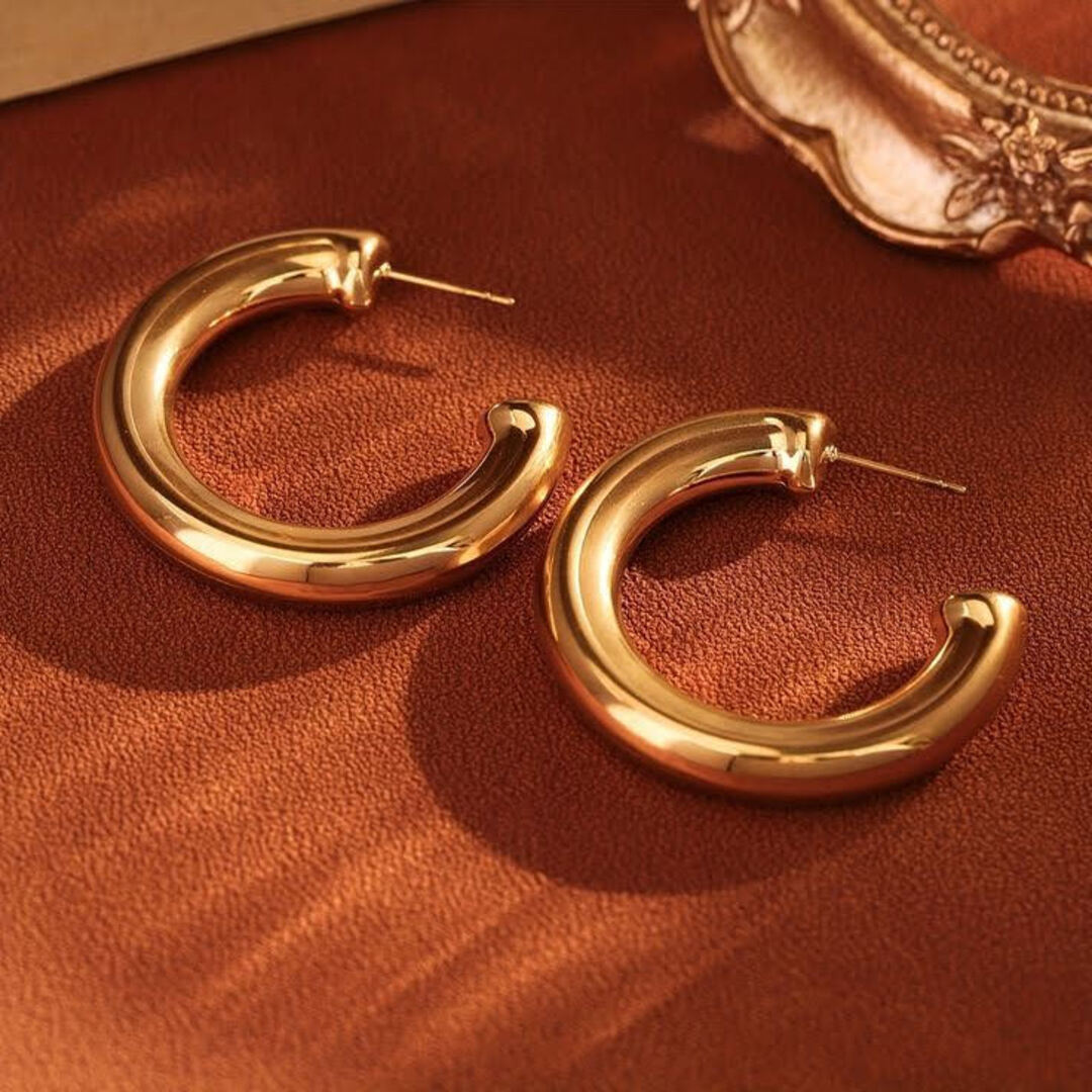 Korean Collection Golden Hoop Earrings